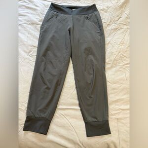 Athleta Charcoal and Heather Gray lined Joggers 4p